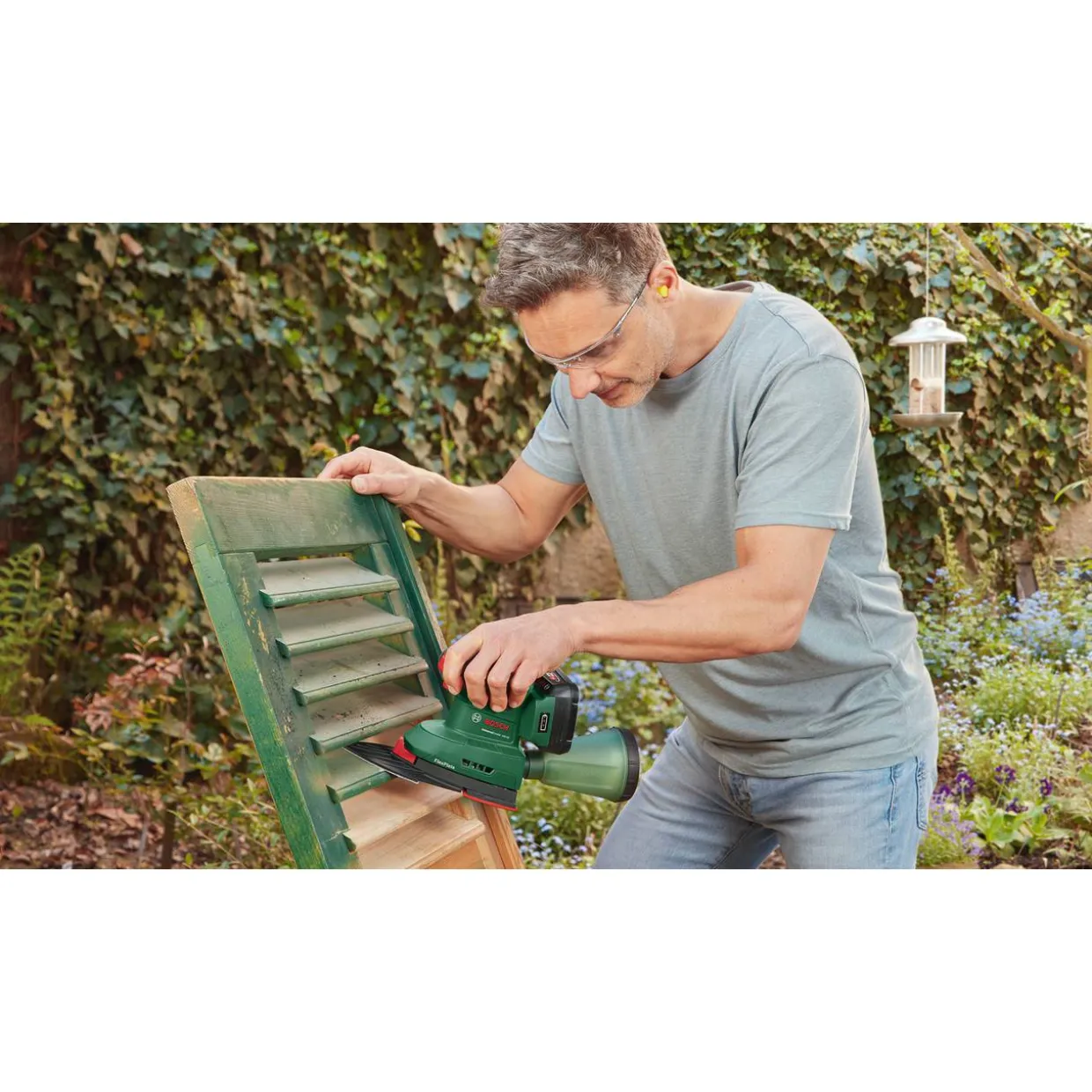 Akkuhiomakone Bosch UniversalSander 18V-10 Solo (ei sis. akkua ja laturia)