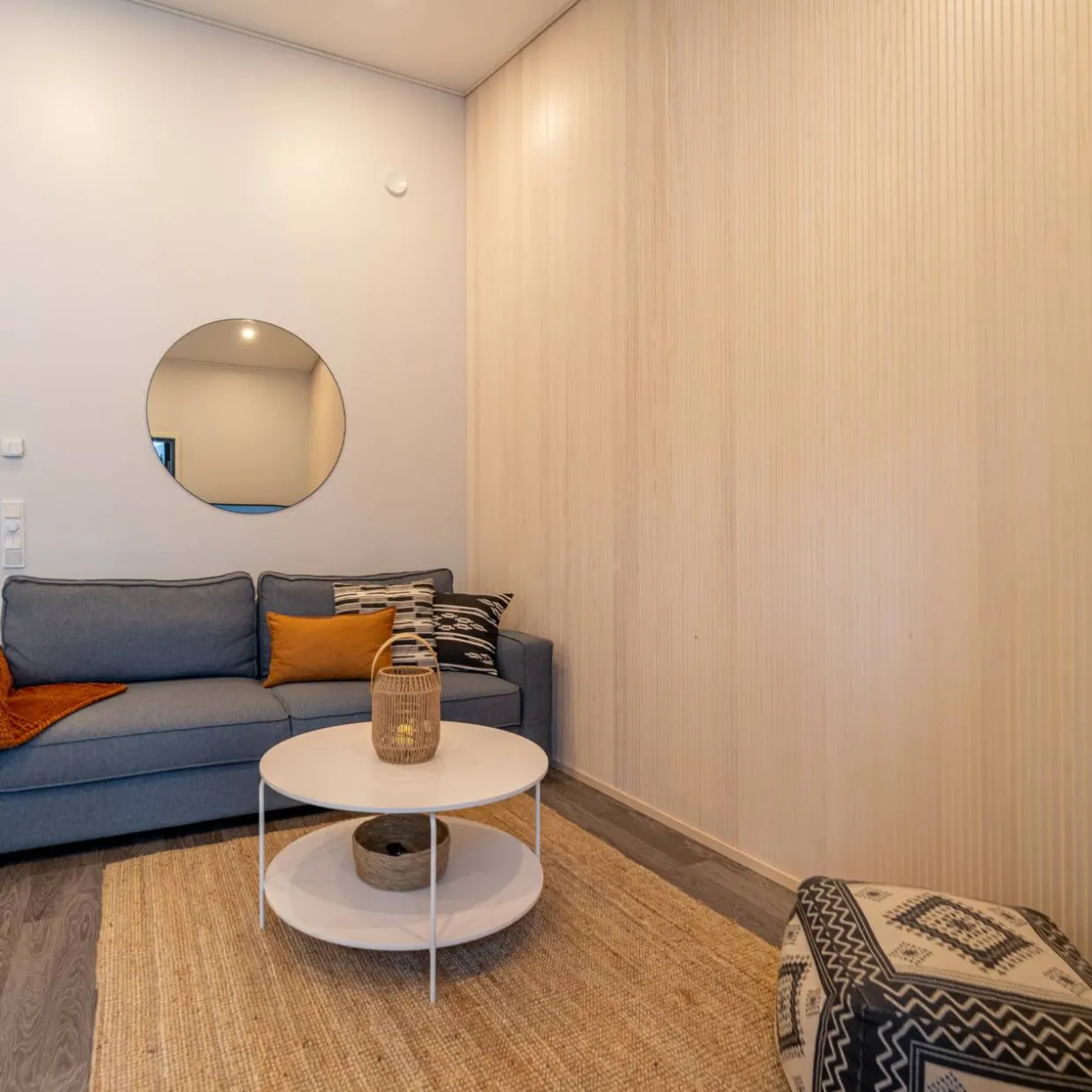 Dyyni-paneeli Cent 15x90x2400, Mänty, Valkolakattu