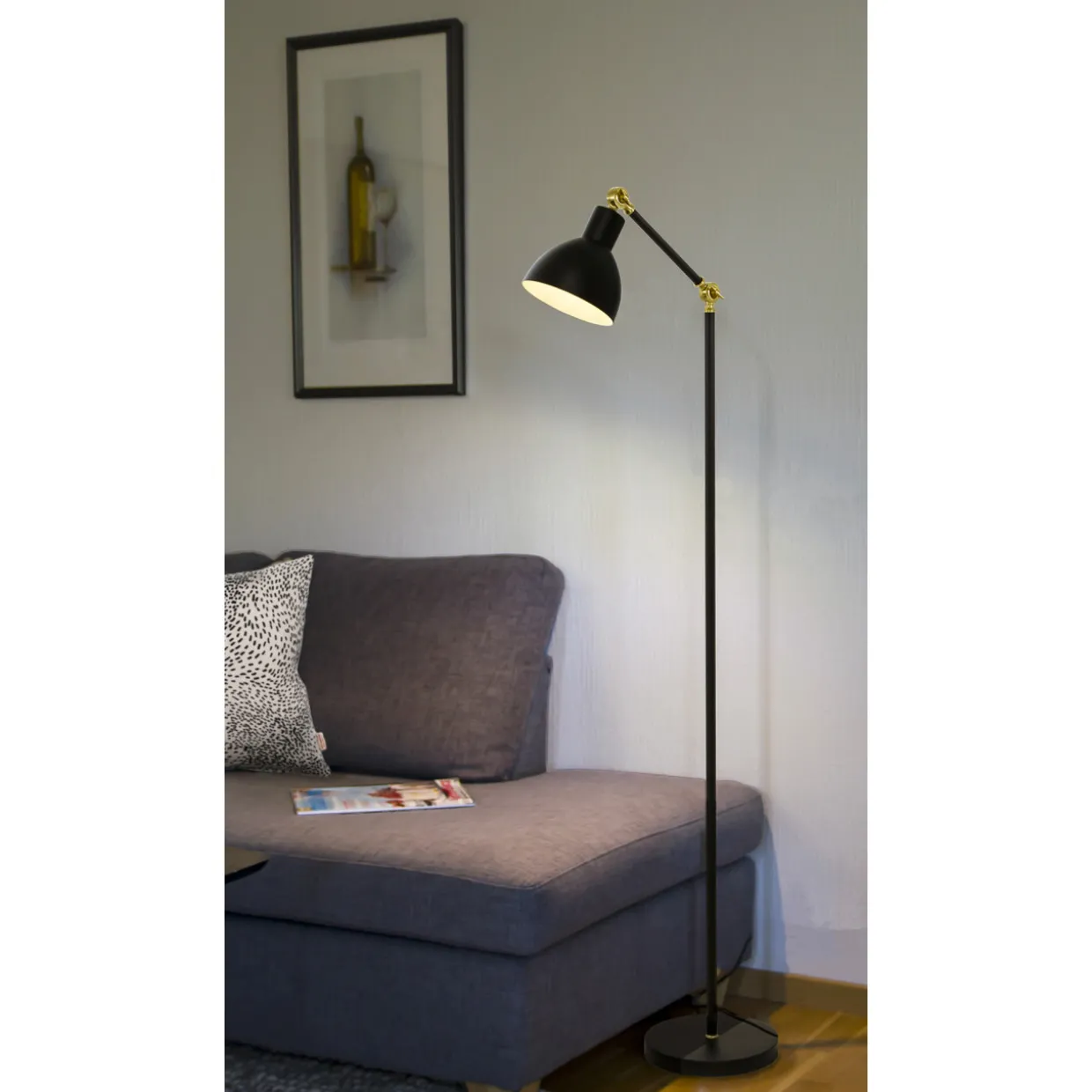 Lattiavalaisin Aneta Lighting Dublin