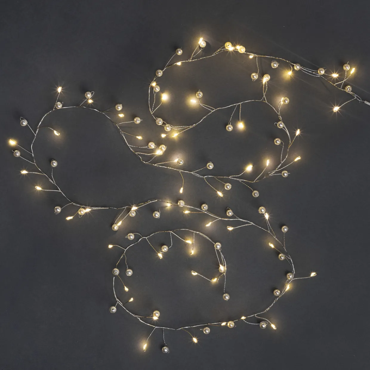 LED-kristallilankavalo 1,8 m lajitelma