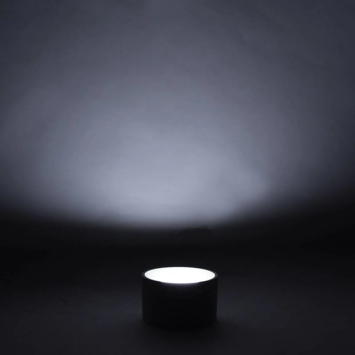 LED-magneettivalo CCT ja Dim, 160lm, Usb-C DC 5V, 2000mAh