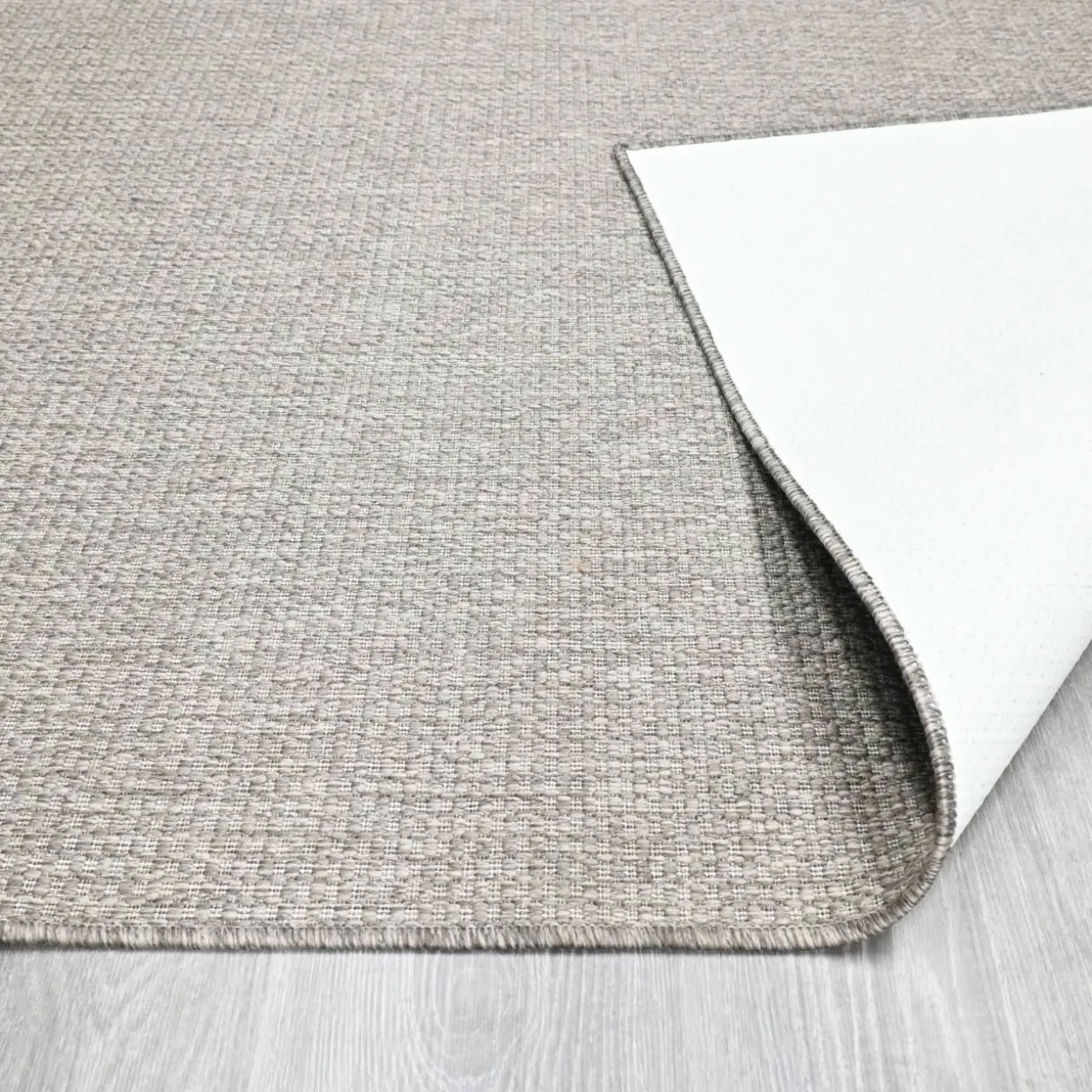 Matto Village's 133 cm Saila beige