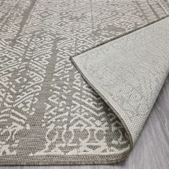 Matto Village's 160 x 230 cm Friida ruskea