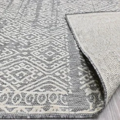 Matto Village's 200 x 290 cm Friida vaaleanharmaa