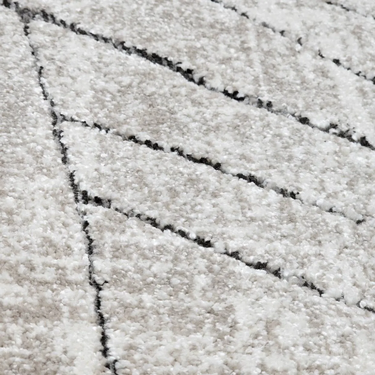 Matto Village's 160 x 235 cm Lohko vaalea beige