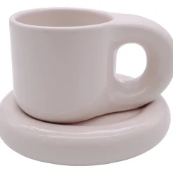 Muki ja aluslautanen Miny eri värejä