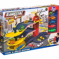 Parkkitalo Teamsterz 3 kerrosta ja 5 autoa