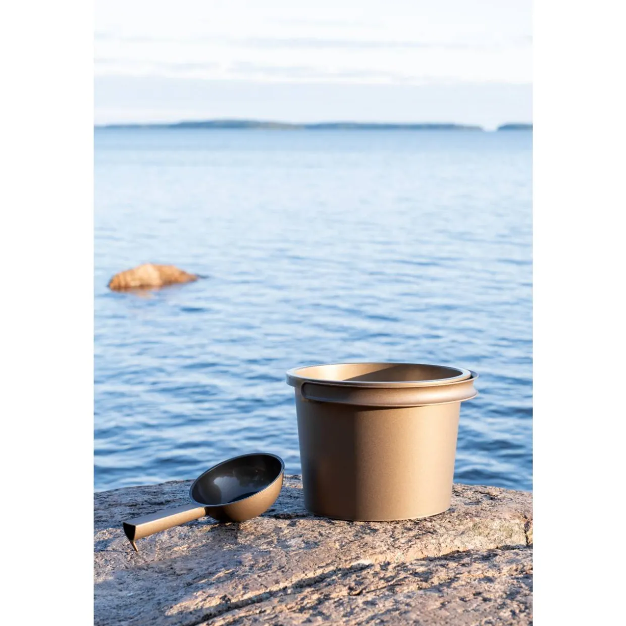 Saunasanko Orthex 10 l messinginvärinen