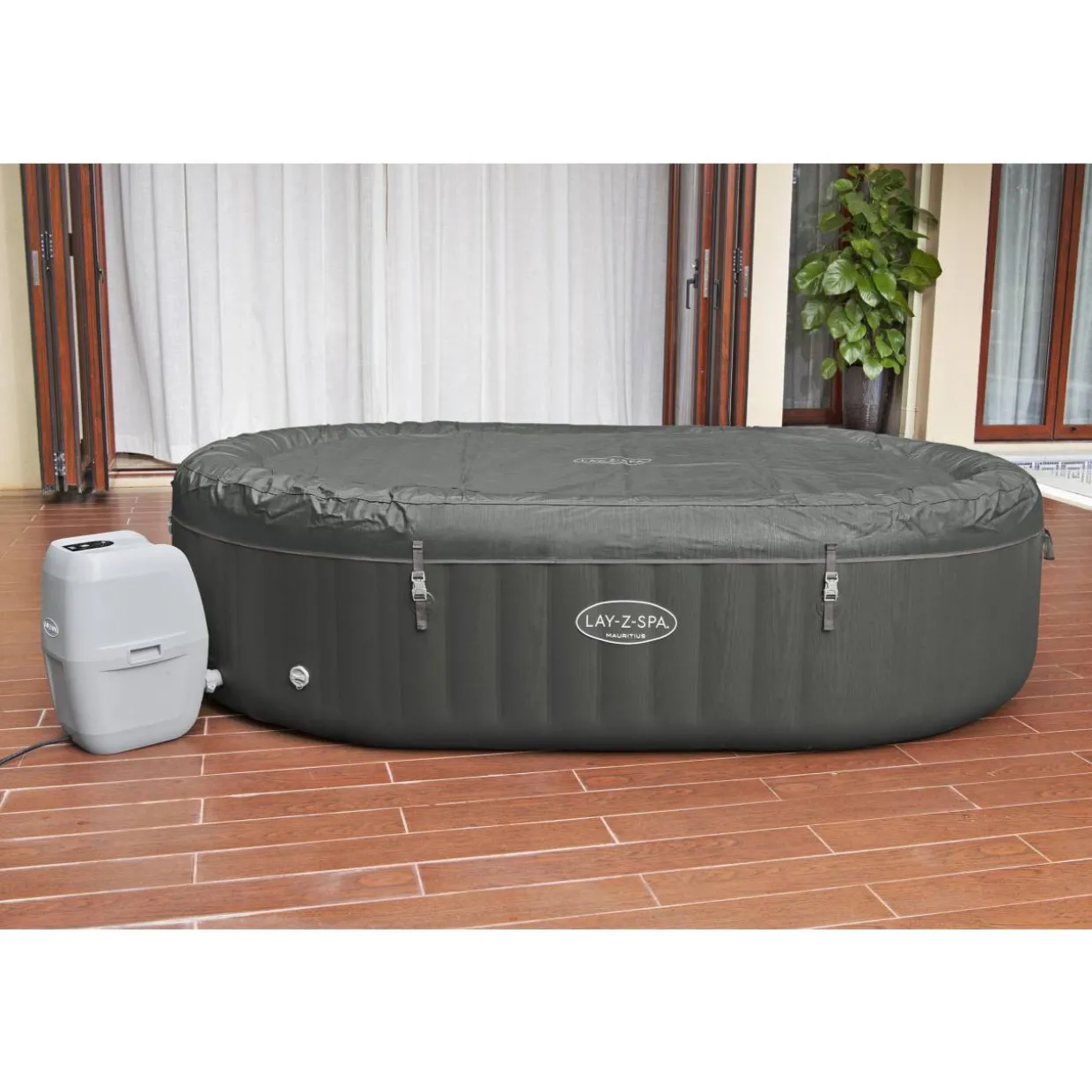 Ulkoporeallas Bestway Lay-Z-Spa Mauritius AirJet, 5-7 hengelle