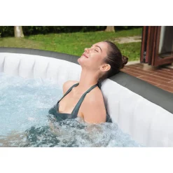 Ulkoporeallas Bestway Lay-Z-Spa Mauritius AirJet, 5-7 hengelle