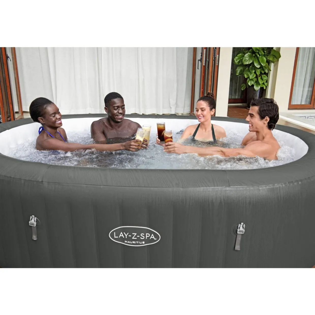 Ulkoporeallas Bestway Lay-Z-Spa Mauritius AirJet, 5-7 hengelle