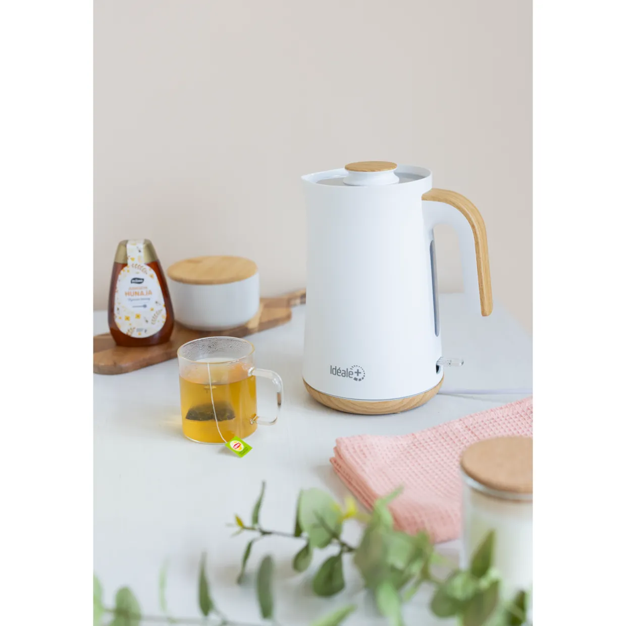 Vedenkeitin Idéale+ 1,7 l
