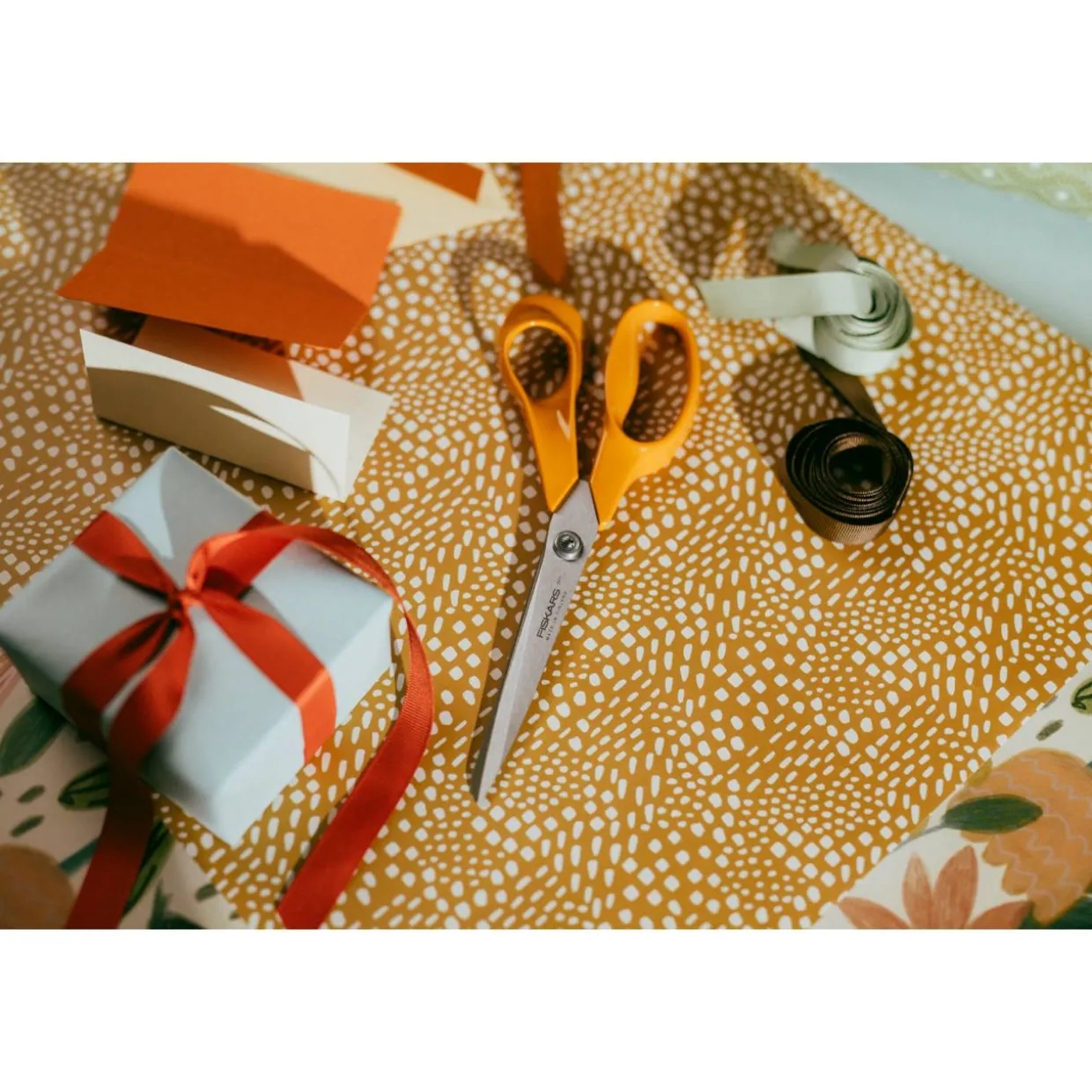 Yleissakset Fiskars 25 cm Classic isot